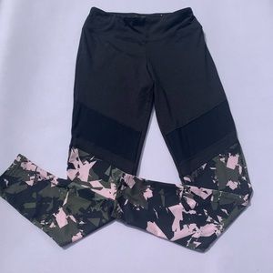 Balance Collection Camo & Mesh Panel Leggings M